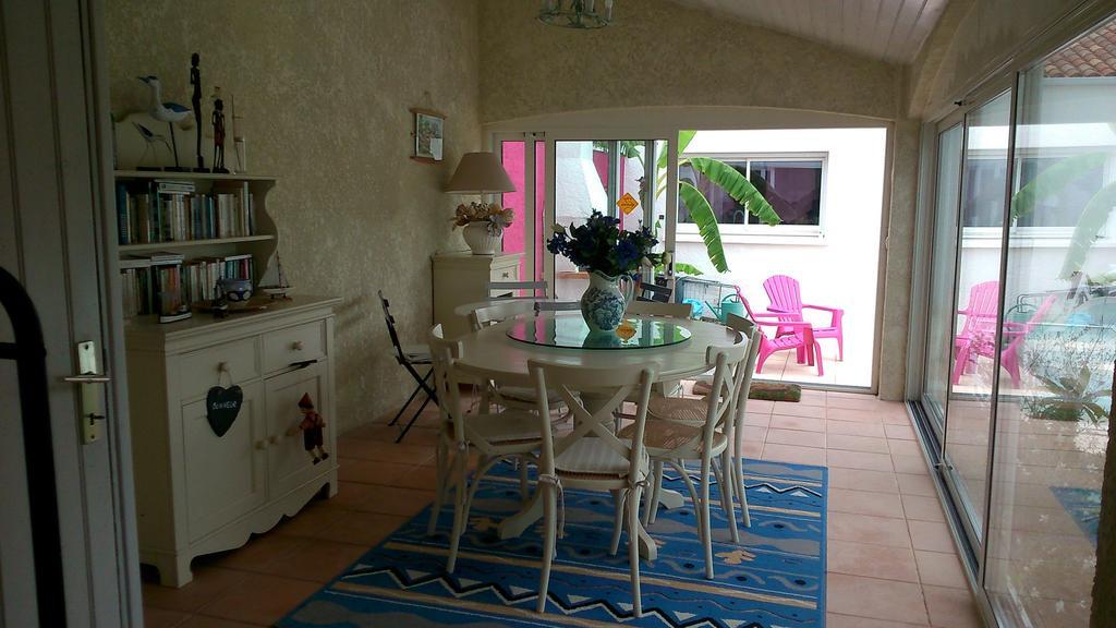 Chambre D'Hotes Armoise ラゴール 部屋 写真